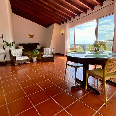 Amanecer Villa *